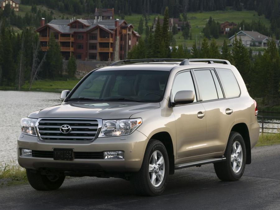  Toyota Land Cruiser 200 2007 года  (US) (фото 21 из 29)